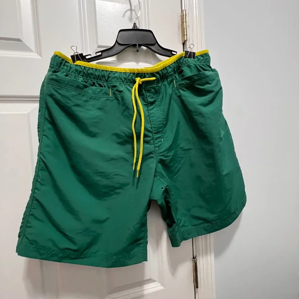 Duluth Trading XL rainforest green  swim trunks